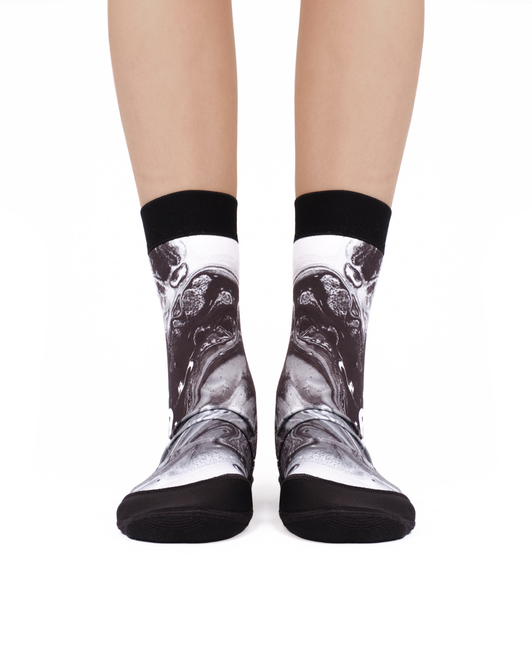 STAR Beachwear sand socks for beach volleyball performance