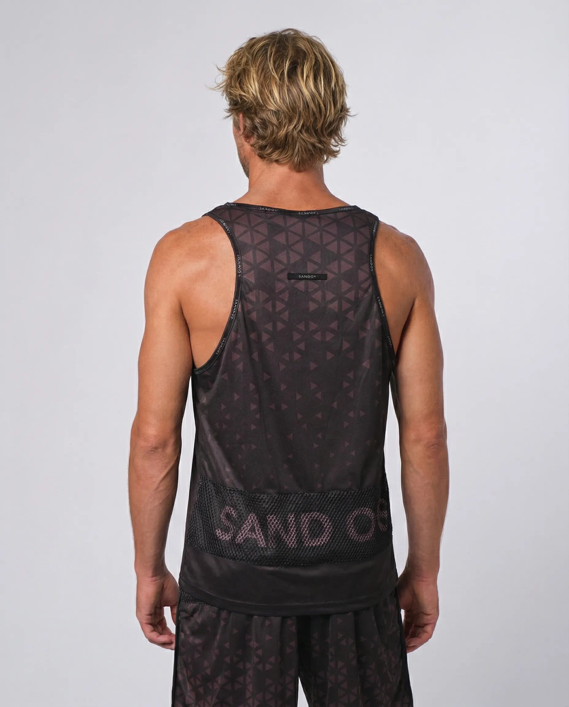 STAR Meteorite performance tank top with Sand-Off technology, available in multiple colors, regular fit gear for beach volleyball.