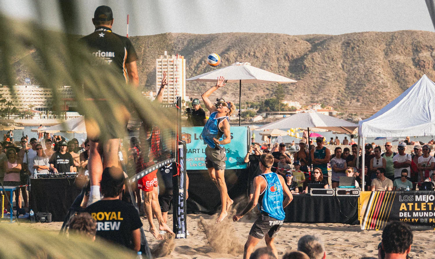 Play Beach Volleyball in the Canary Islands This Winter