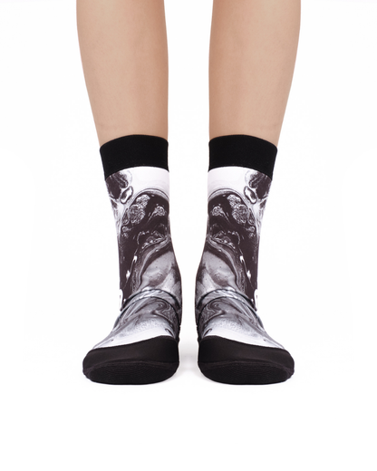 STAR Beachwear sand socks for beach volleyball performance